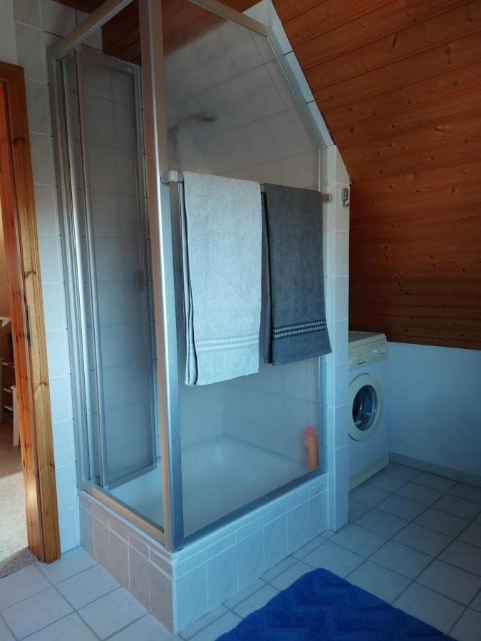 Dachgeschosswohnung Mit Burgblick In Kues Bernkastel-Kues Luaran gambar